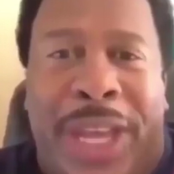 Eric Costa - Poshmark Profile Picture of Eric Costa (@ericc801) on Poshmark