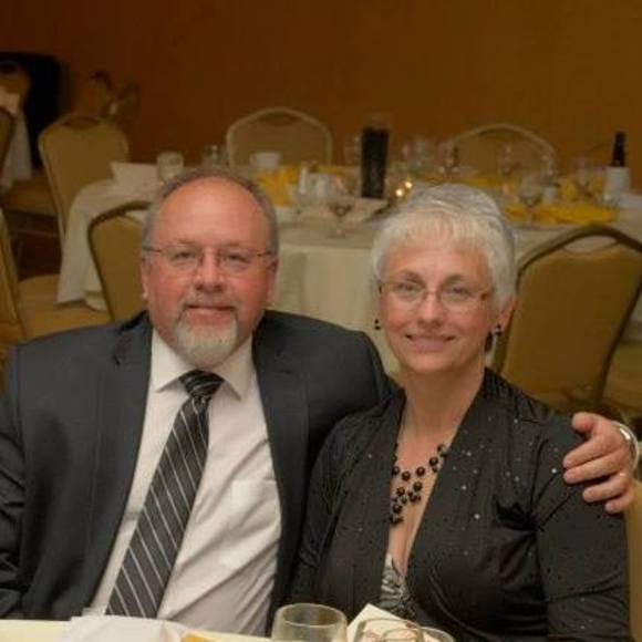 Profile Picture of Lance Staves (@l_staves) on Poshmark