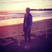 Profile Picture of Zoe Steele (@zoesteele7775) on Youtube