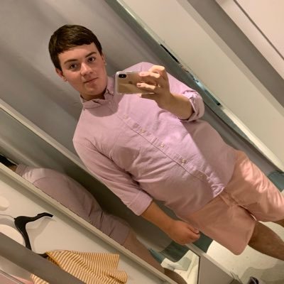 Profile Picture of James Kirk (@fakejameskirk) on Twitter