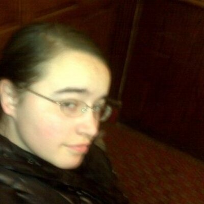 Profile Picture of Crystal M Lennon (@cl_n_tl_4eva) on Twitter