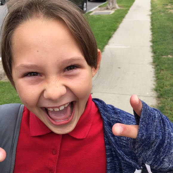 Profile Picture of Tina Zitzer (@tzitzer36) on Poshmark