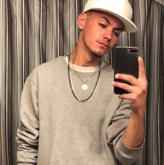 Profile Picture of Joe Roybal (@weedmane420) on Poshmark