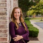 Profile Picture of Heidi Johnson (@heidijohnson.vacoastalhomes) on Instagram