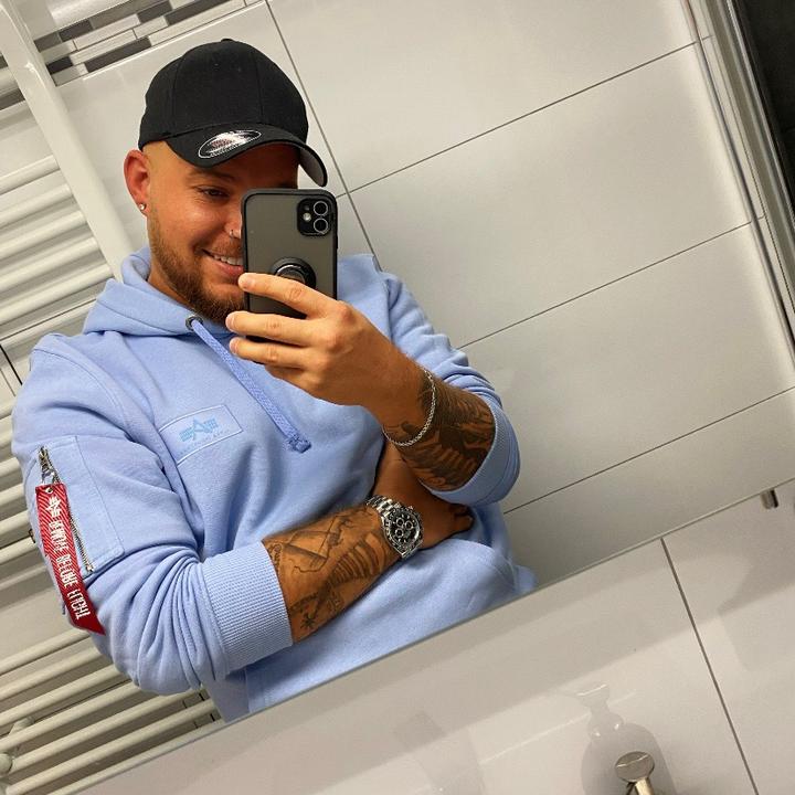 Profile Picture of ✨A_n_d_r_e✨ (@andrespreitzer) on Tiktok