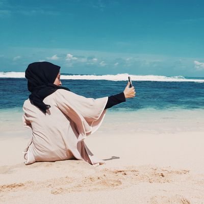 Profile Picture of C H O I   최 (@choi_insani) on Twitter