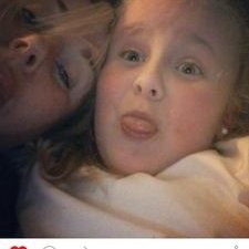 Lisa Rowles - Twitter Profile Picture of Lisa Rowles (@lisarowles23) on Twitter