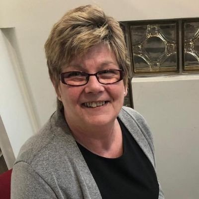 Profile Picture of Angela Dobbins (@CllrADobbins) on Twitter