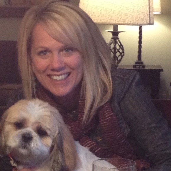 Profile Picture of Kathy Lillash (@lill10) on Poshmark