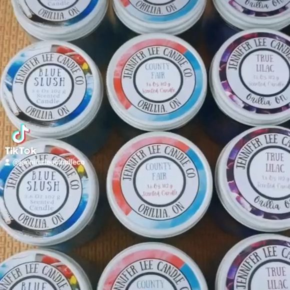 Jennifer Eakley - Poshmark Profile Picture of Jennifer Eakley (@jennifer_lee78) on Poshmark