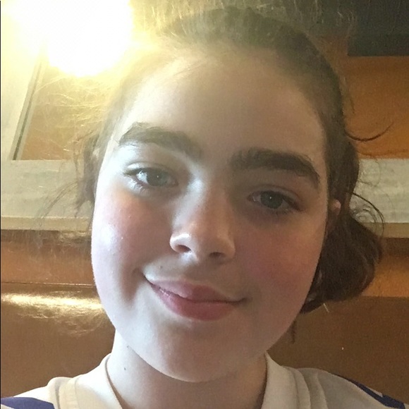 Profile Picture of Jillian Garrett (@jgale151) on Poshmark