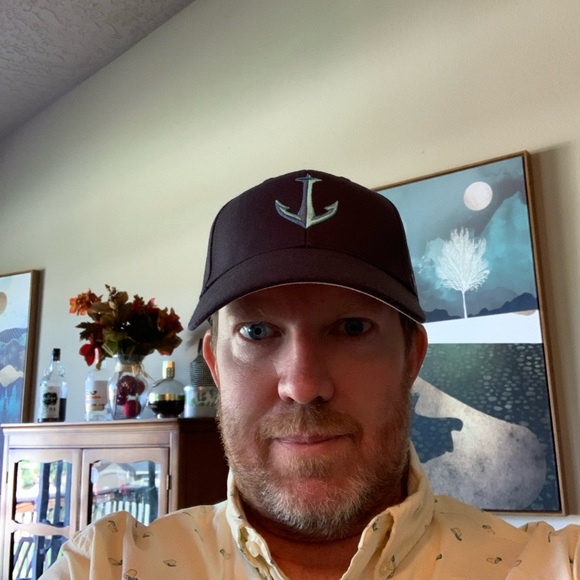 Profile Picture of Cartson Mortenson (@carstonmort) on Poshmark