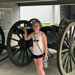 Profile Picture of Jodi Shields (@jodilayneshields) on Instagram