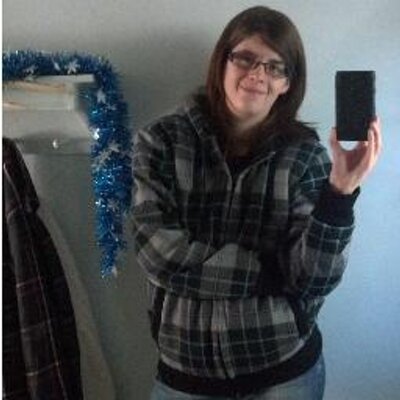 Profile Picture of Jennifer Eller (@jennlynn20) on Twitter