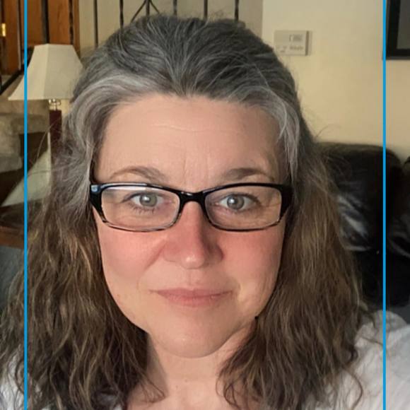 Profile Picture of Jennifer Ciochetto (@chakitty) on Poshmark