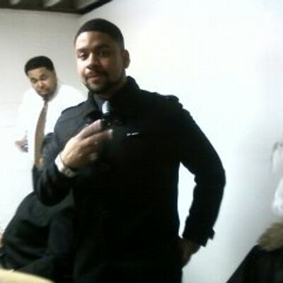 Profile Picture of Cordell Moore (@THE205DREAM) on Twitter