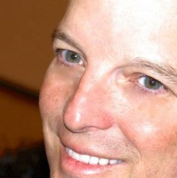 Profile Picture of Bryan Brown (@bryanstickets) on Poshmark