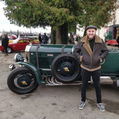 Profile Picture of Tom Noakes (@TomNoakes1) on Twitter