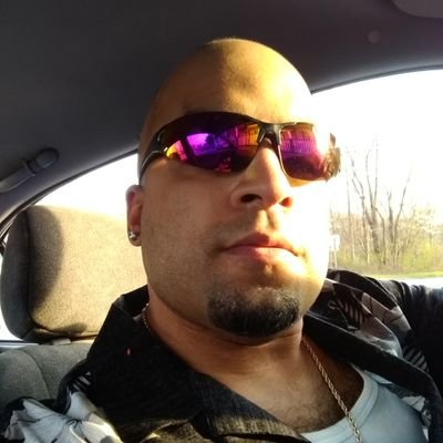 Mark Olivari - Twitter Profile Picture of Mark Olivari (@OlivariMark) on Twitter