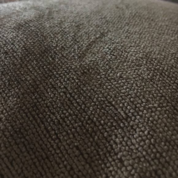 Profile Picture of Joelle Karam (@joelle1212ka) on Poshmark