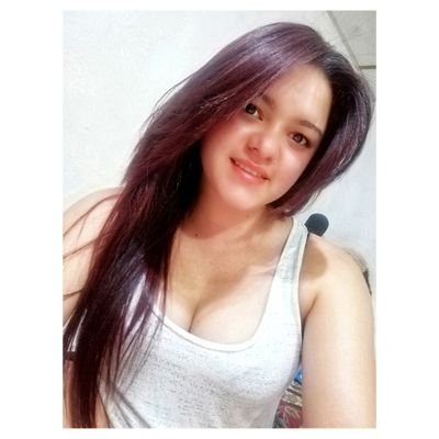Profile Picture of Gℓơria  αяαиινα (@G07_Araniva) on Twitter