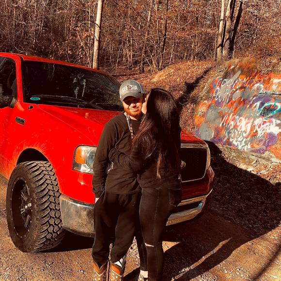 Profile Picture of Delaney Scott (@laneylulu101) on Poshmark