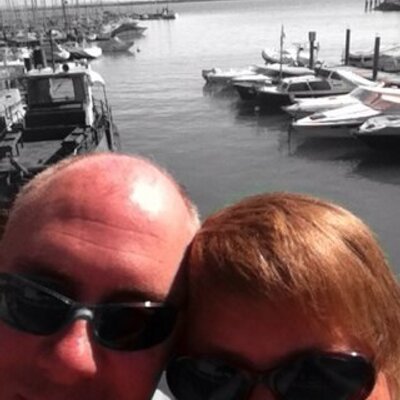 Profile Picture of Carole Boyd (@cazziecupcake) on Twitter
