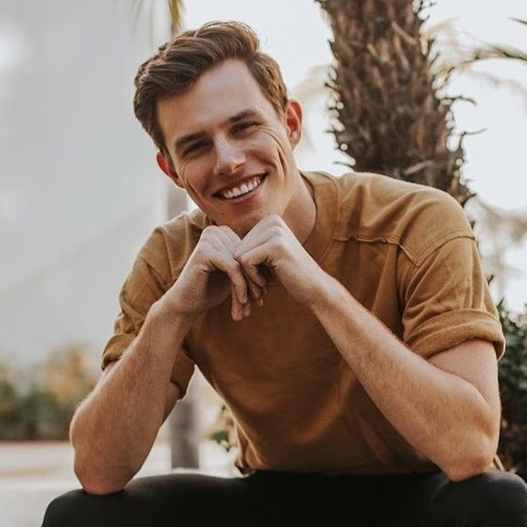 Profile Picture of Austin Walker (@austinwalker269) on Poshmark