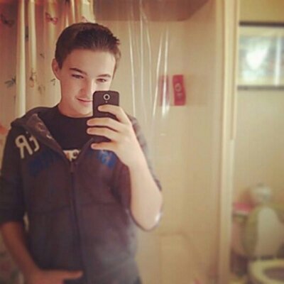 Profile Picture of Sweezy. (@MichaelReppin52) on Twitter