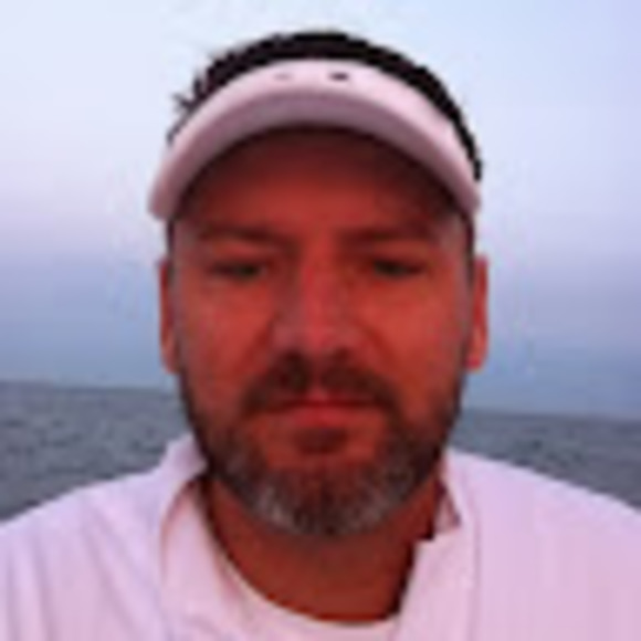 Profile Picture of Jason Wolke (@jasonwolke) on Poshmark