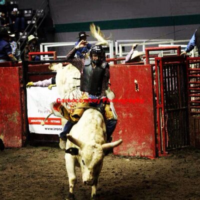 Profile Picture of Kyle Napier (@KNapier08) on Twitter