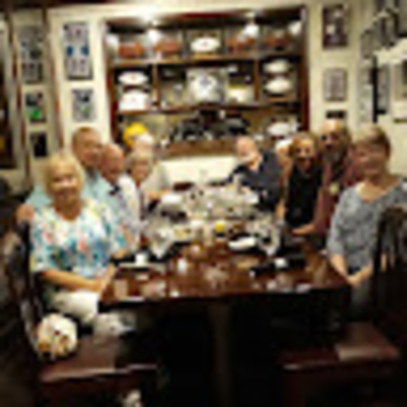 Profile Picture of Carolyn Eppolito (@banjoboy5432) on Poshmark