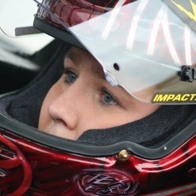 Profile Picture of Chrissy Wallace (@ChrssyWallace) on Twitter