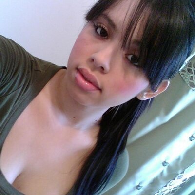 Profile Picture of Ana Erazo (@anachris88) on Twitter