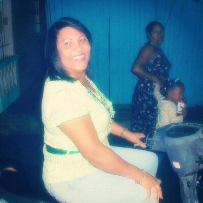 Profile Picture of Luz Delgado (@luzdelgado27) on Twitter