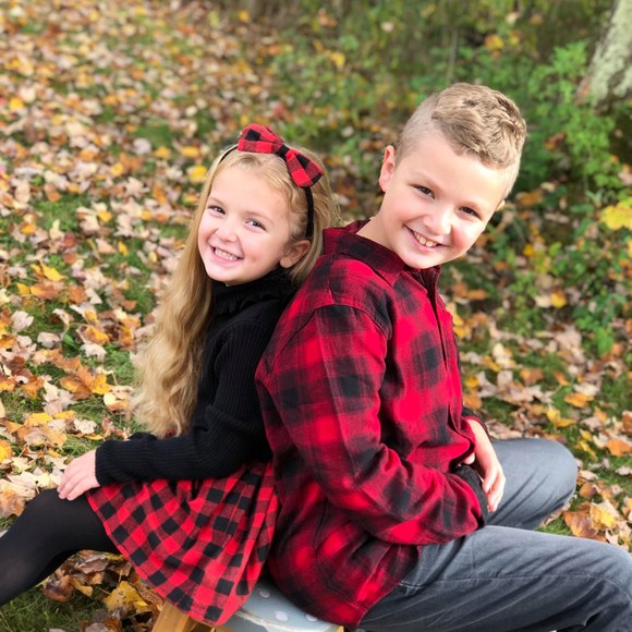 Mirem Emini - Poshmark Profile Picture of Mirem Emini (@mirememini) on Poshmark