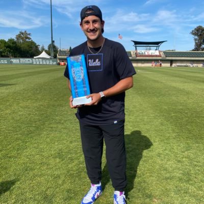 Profile Picture of Kian (@kian_abbassi) on Twitter