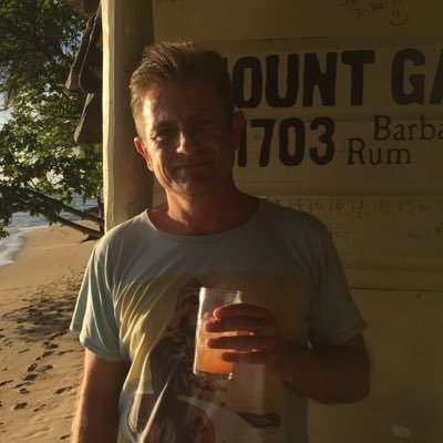 Profile Picture of Sean Steeleon Twitter