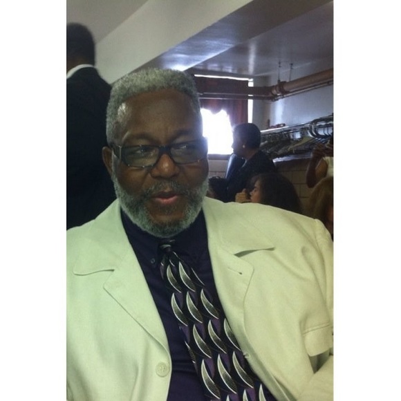 Profile Picture of Thomas Wesley (@tbosswes1) on Poshmark