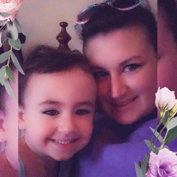 Profile Picture of Amanda Harrison (@mandastip) on Poshmark