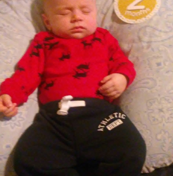 Profile Picture of Ashley Marietti (@ashley42045) on Poshmark