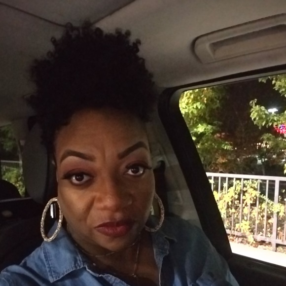 Profile Picture of Helena Wimbish (@nursenikky) on Poshmark