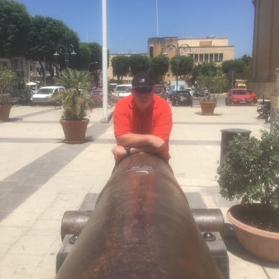 Profile Picture of Simon J Tasker (@Simon98453802) on Twitter