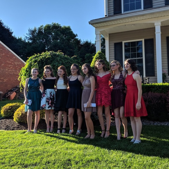 Profile Picture of Grace Preissler (@g_preissler) on Poshmark