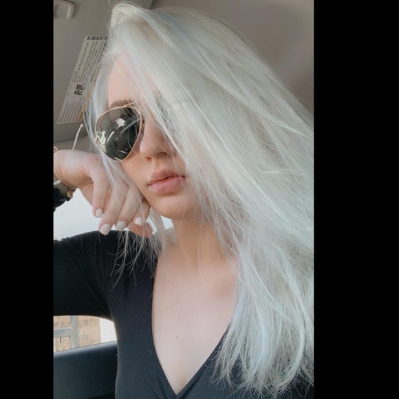 Profile Picture of Delaney Krenning (@delaneykrenning) on Poshmark