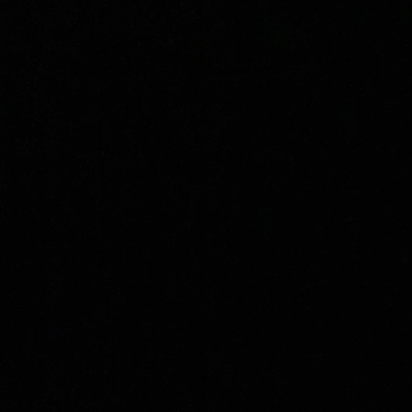 Profile Picture of Tamara Mandel (@tamaramandel) on Poshmark