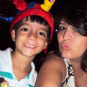 Profile Picture of Danielle Cunha (@danigcunha) on Pinterest