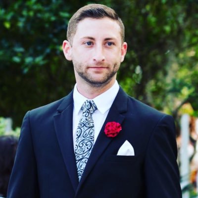 Profile Picture of Nick Zoller (@nzelfie) on Twitter