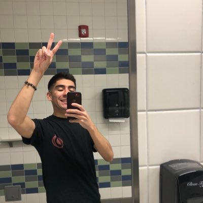 Profile Picture of Damian Gil (@damiangil44) on Twitter