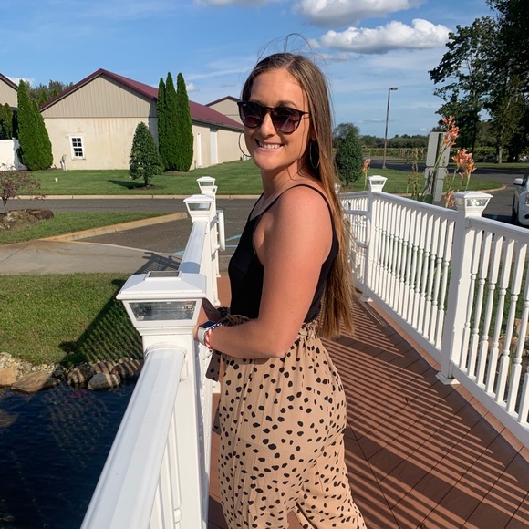 Danielle Cutrera - Poshmark Profile Picture of Danielle Cutrera (@danicutrera07) on Poshmark